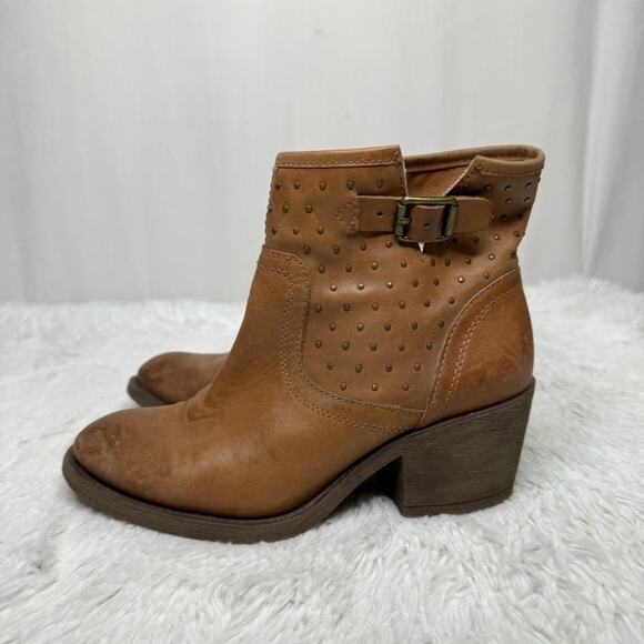 LUCKY BRAND / cognac brown studded leather western ankle boots / 8 - Picture 4 of 10